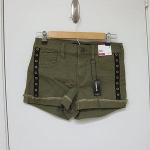 NWT Express olive green denim frayed hem shorts 2